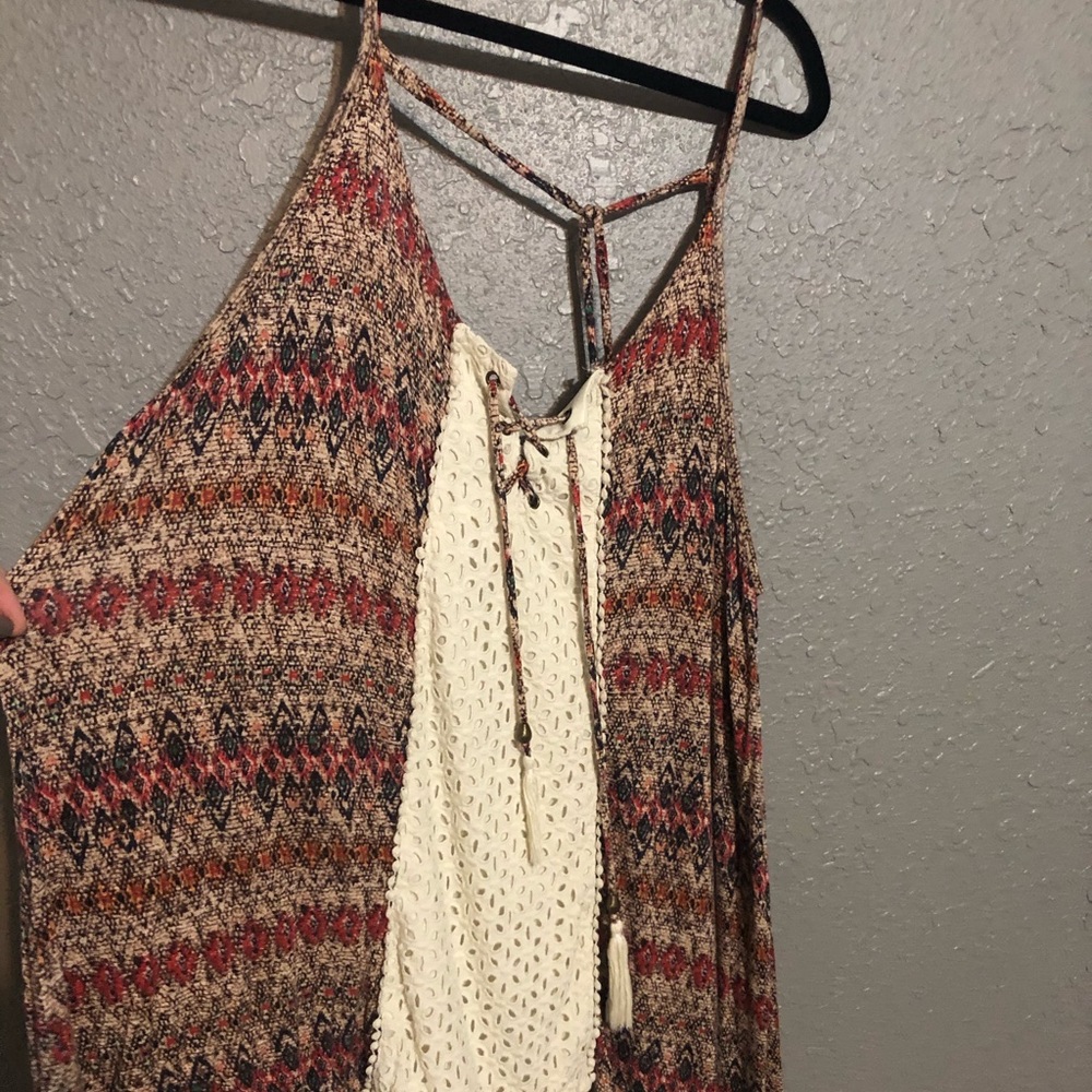 Maurices Size 4 Open-Back Patterned Tank Top